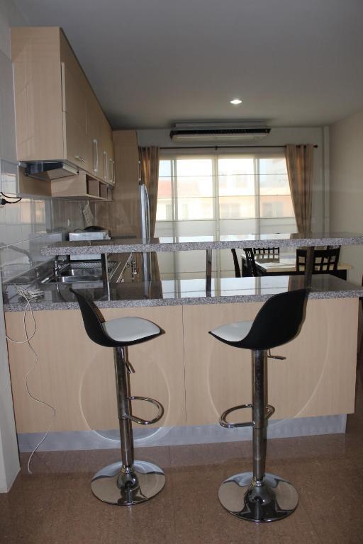 Samal Guesthouse Патая Стая снимка
